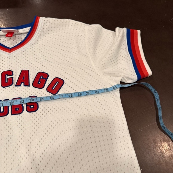 Mitchell & Ness White Chicago Cubs Jersey with Red and Blue Trim - Picture 8 of 10